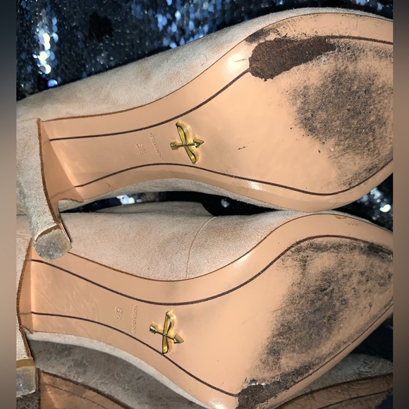 Pour La Victoire Pink suede heels with buckle - Picture 8 of 8